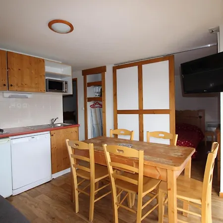 6 Personnes A Chamrousse, Sud Expose, 2 Apartment Chamrousse